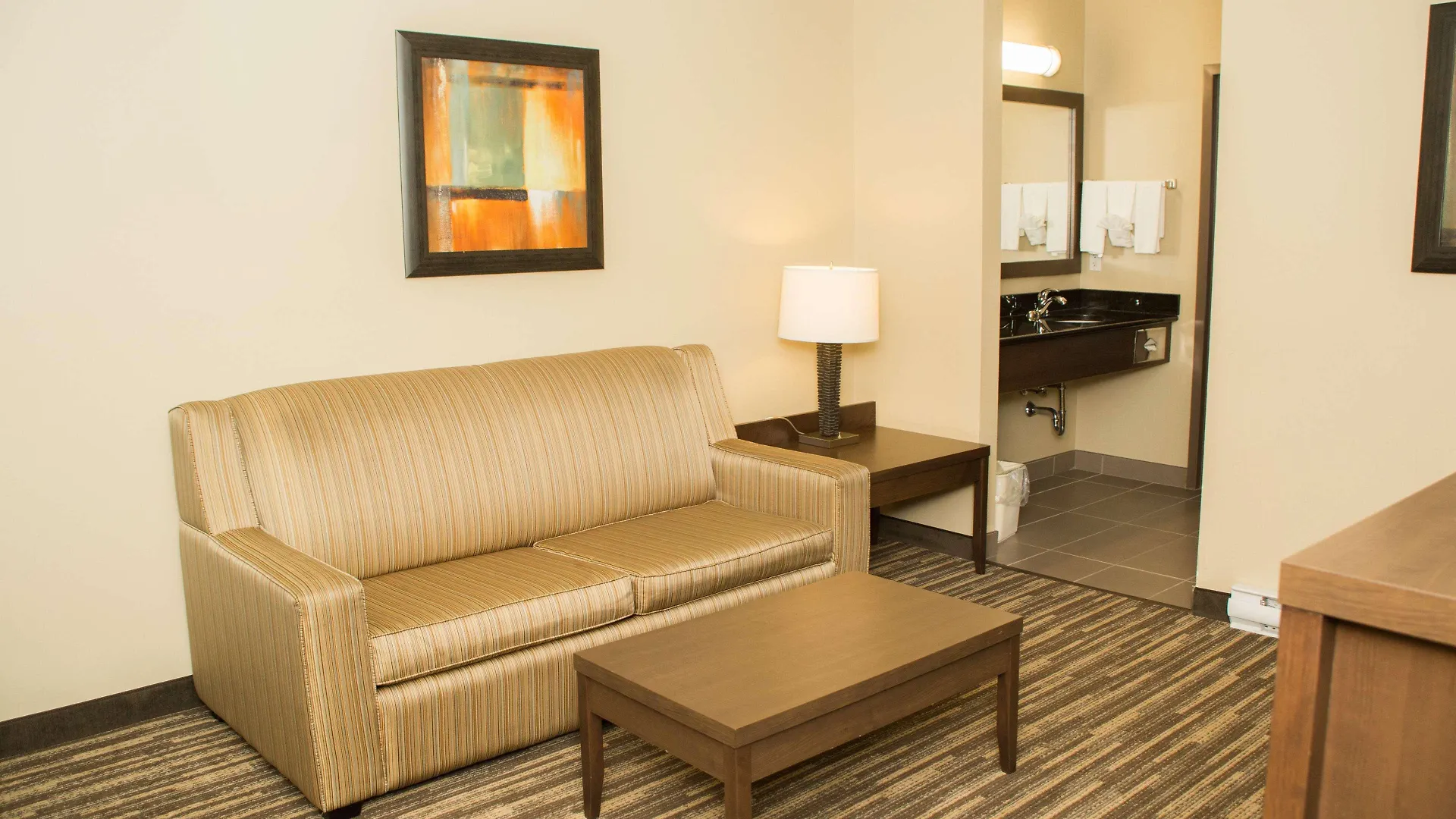Best Western Plus Dartmouth Hotel & Suites