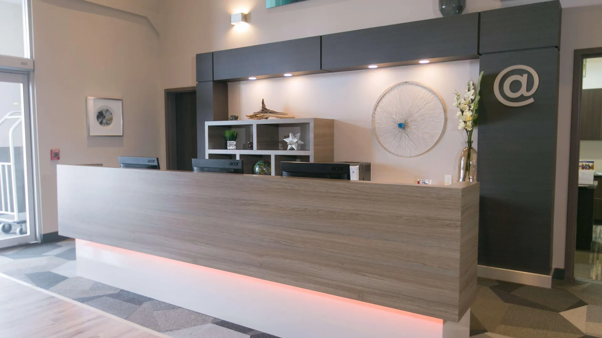 Best Western Plus Dartmouth Hotel & Suites