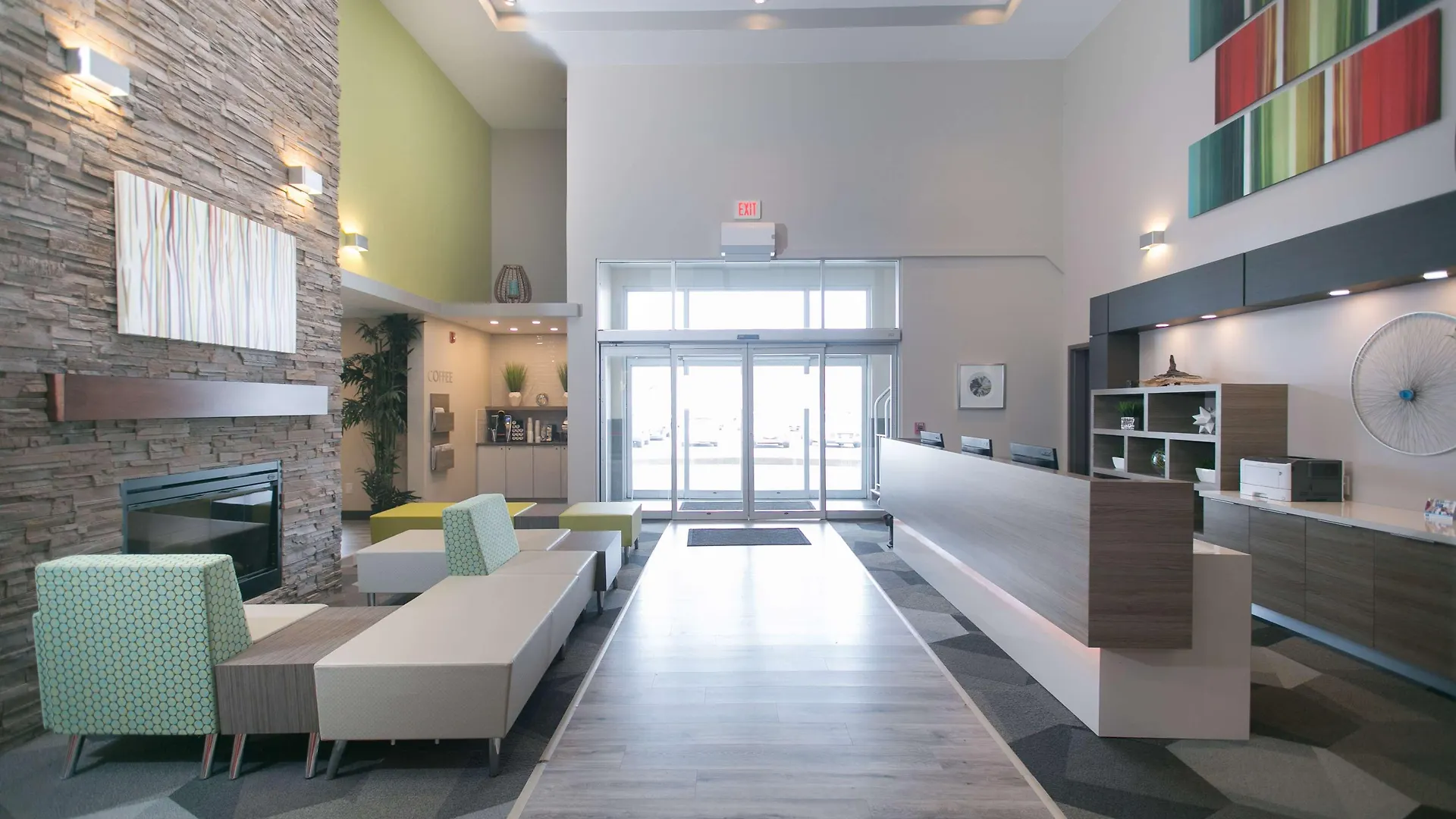 Best Western Plus Dartmouth Hotel & Suites