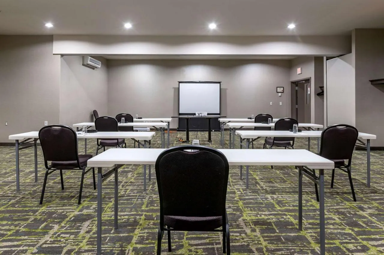 Best Western Plus Dartmouth Hotel & Suites 4*,