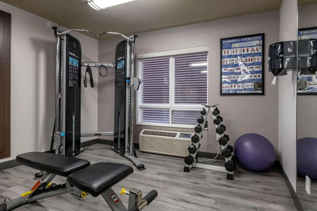 Best Western Plus Dartmouth Hotel & Suites 4*,  Canada