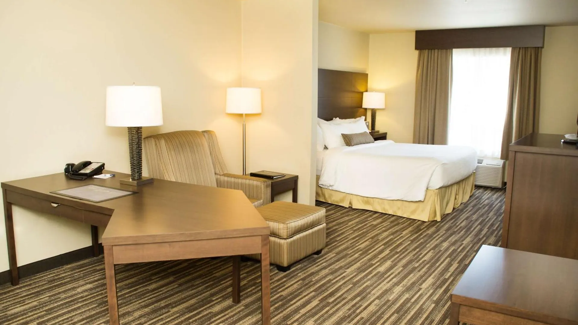 Best Western Plus Dartmouth Hotel & Suites