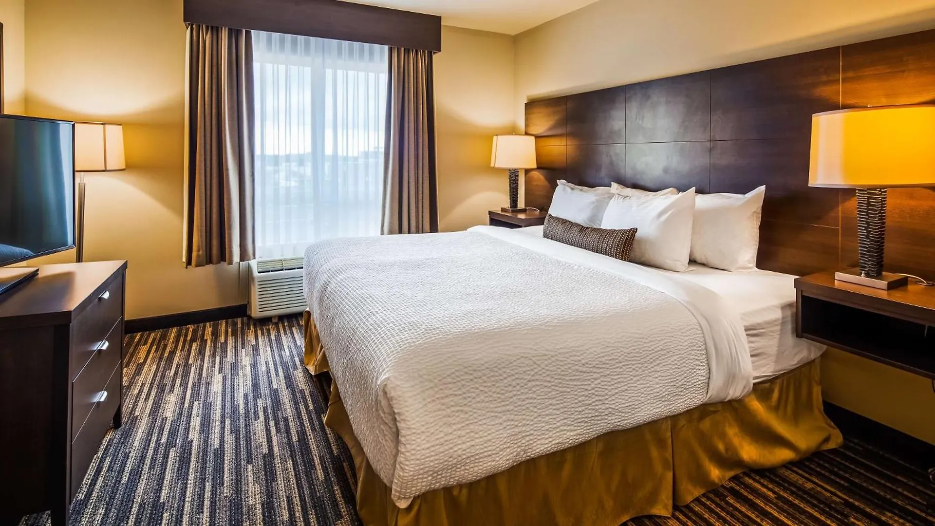 ****  Best Western Plus Dartmouth Hotel & Suites Canada