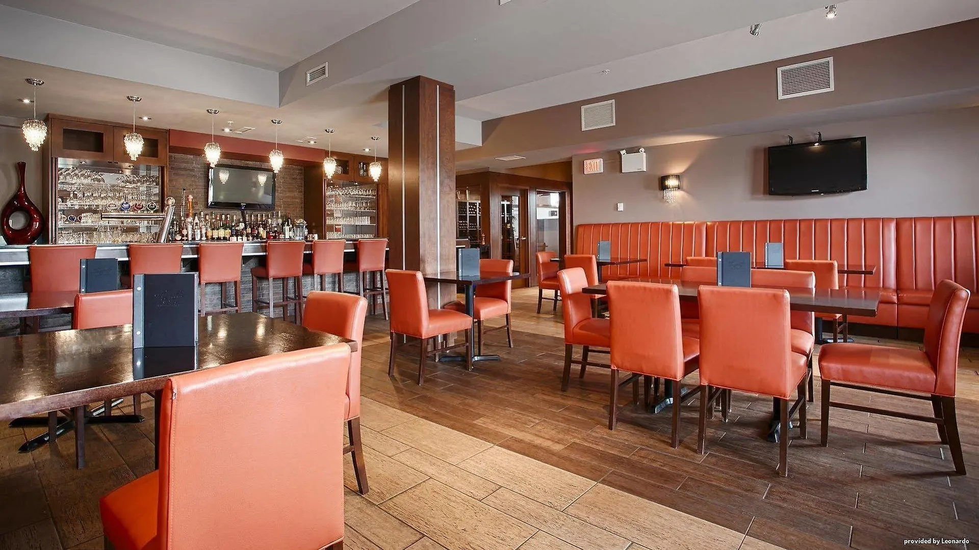 Best Western Plus Dartmouth Hotel & Suites
