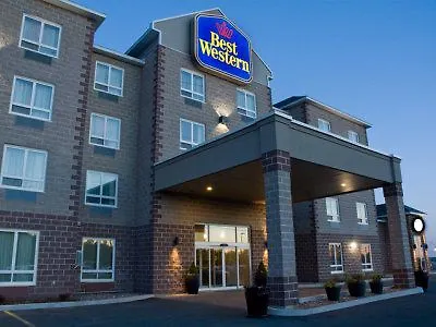Best Western Plus Dartmouth Hotel & Suites